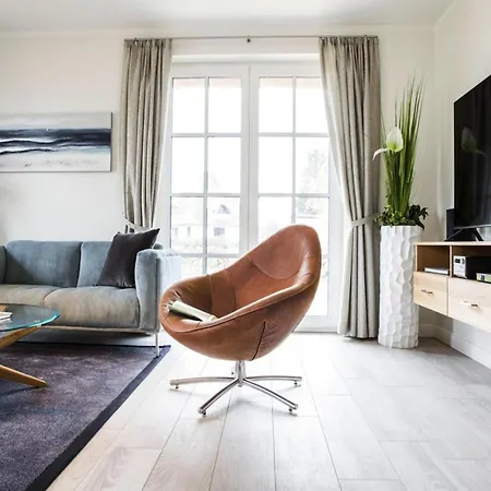 بيت للعطل Ferienhaus, *